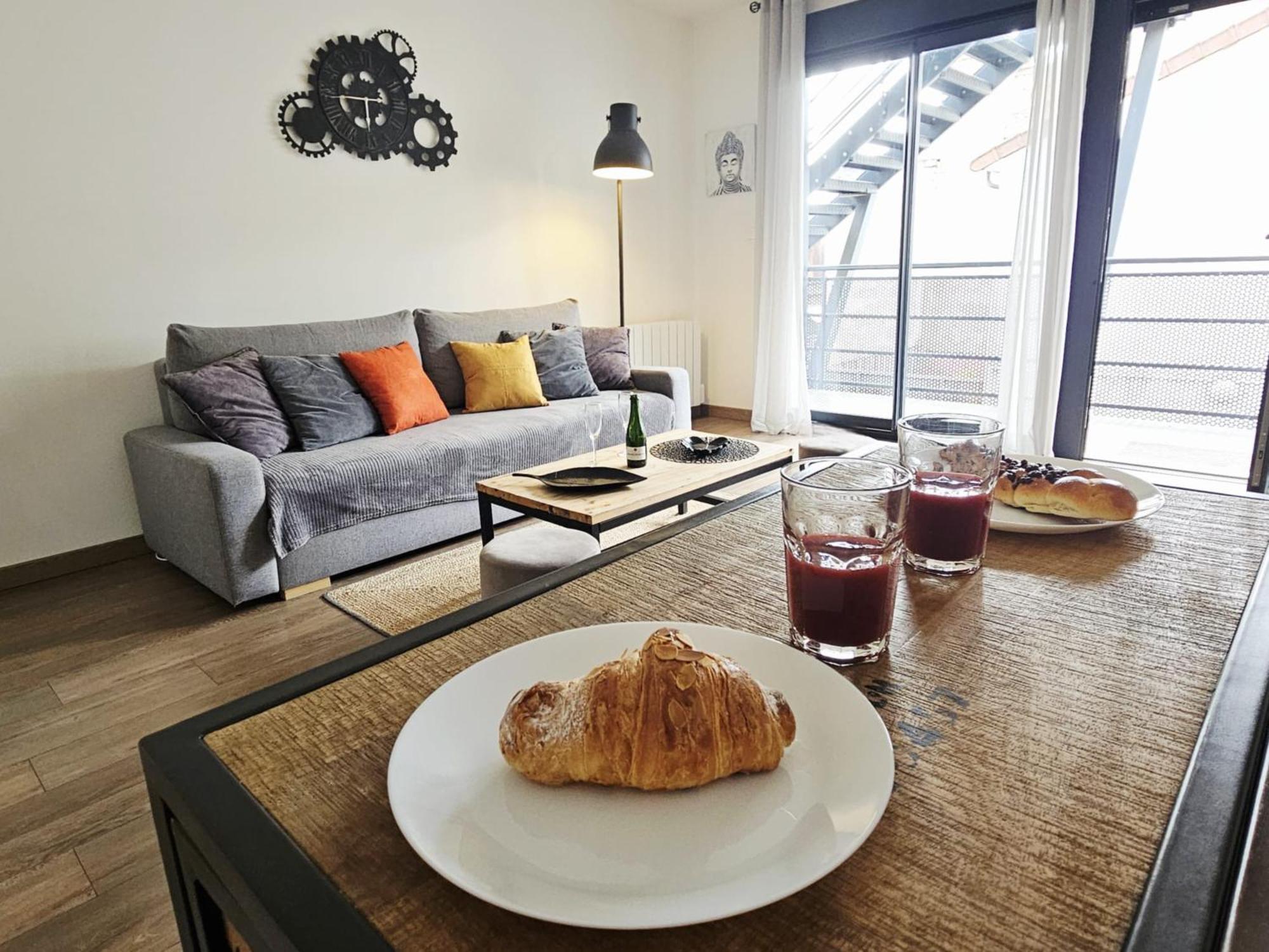 Passage Secret - Ideal Pro, Couples, Familles & Amis - Le Calme En Hypercentre - Wifi Haut Debit - Netflix - Machine A Laver - Gare, Cathedrale, Commerces, Restaurants & Transports En Commun A Moins De 10 Minutes A Pied Reims Exterior foto
